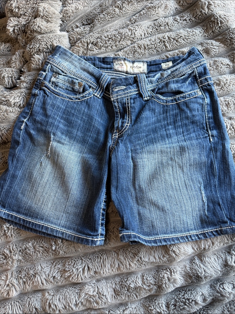BKE Women's Faded Blue Denim Shorts